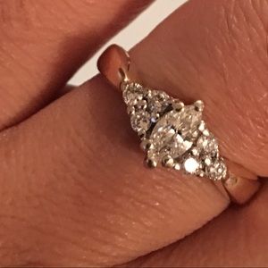 14k gold and .40ct marquis cut diamond ring size8